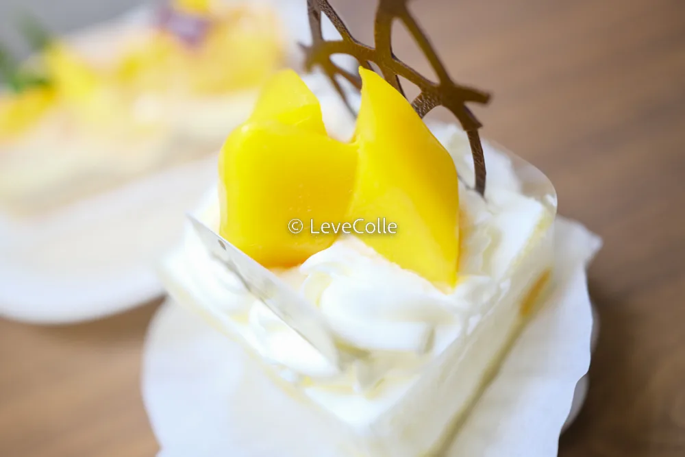 マンゴーショートケーキ