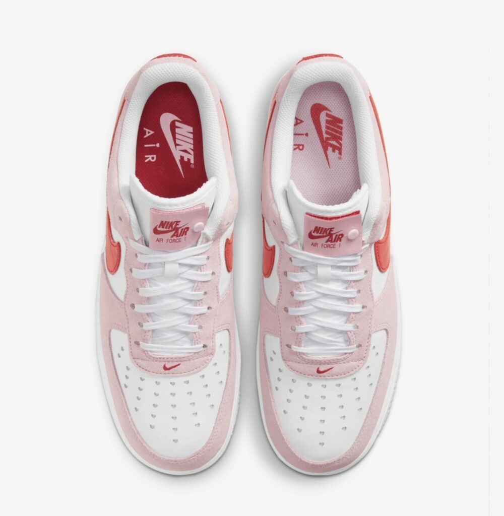 AIR FORCE 1 07 QS VALENTINES DAY