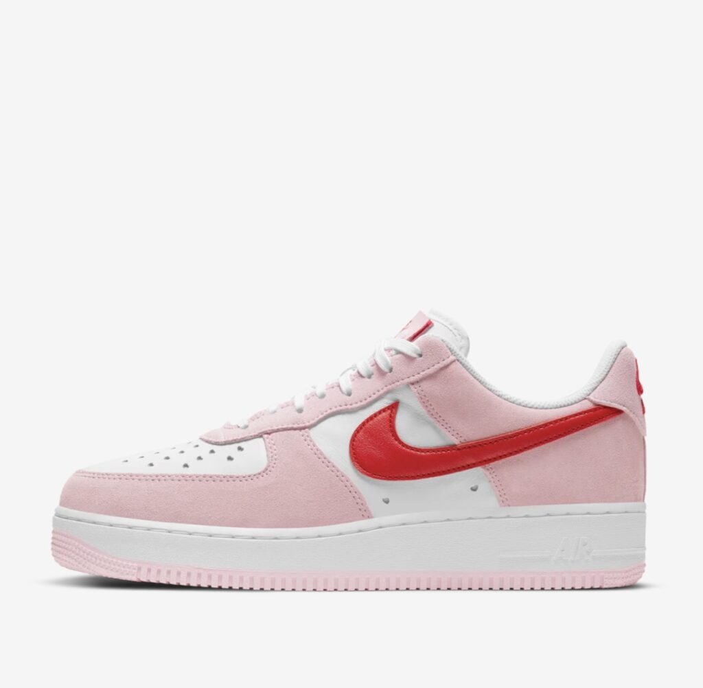 AIR FORCE 1 07 QS VALENTINES DAY
