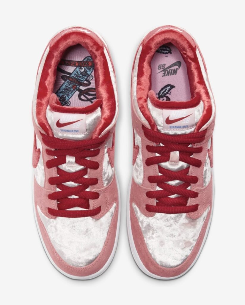 Nike Dunk Low "Strangelove"