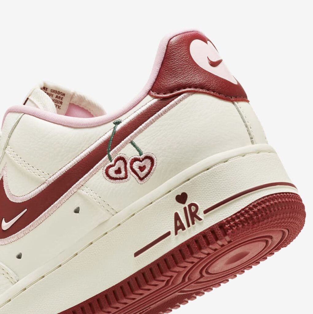 AIR FORCE 1 LOW 'VALENTINE'S DAY 2023'