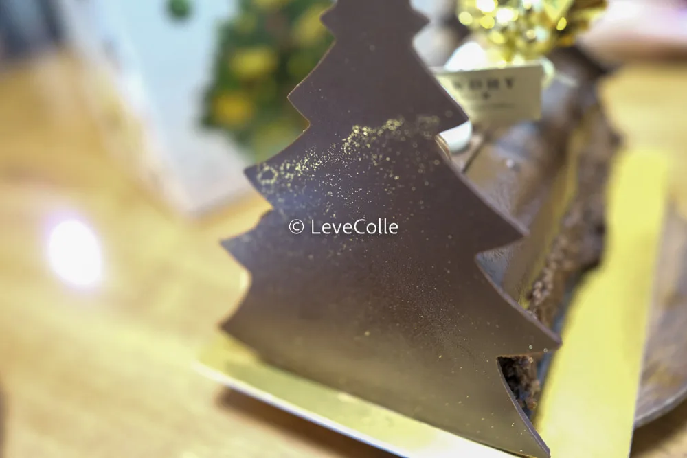 ファウンドリークリスマスケーキ2023