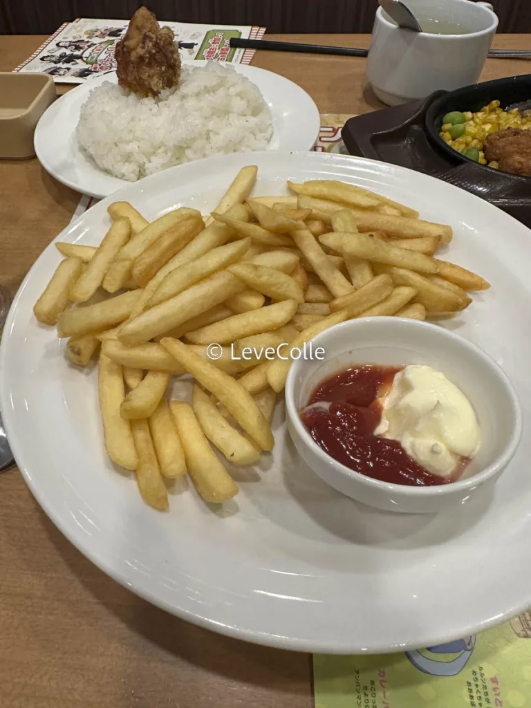 ガスト山盛りポテトクーポン