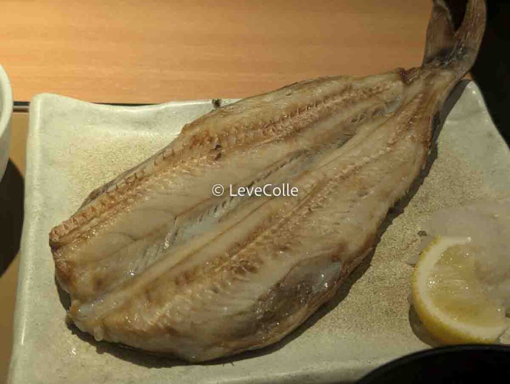 やよい軒ご飯おかわり自由