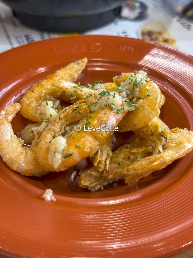 くら寿司ビッくらポン今月エスターバニー