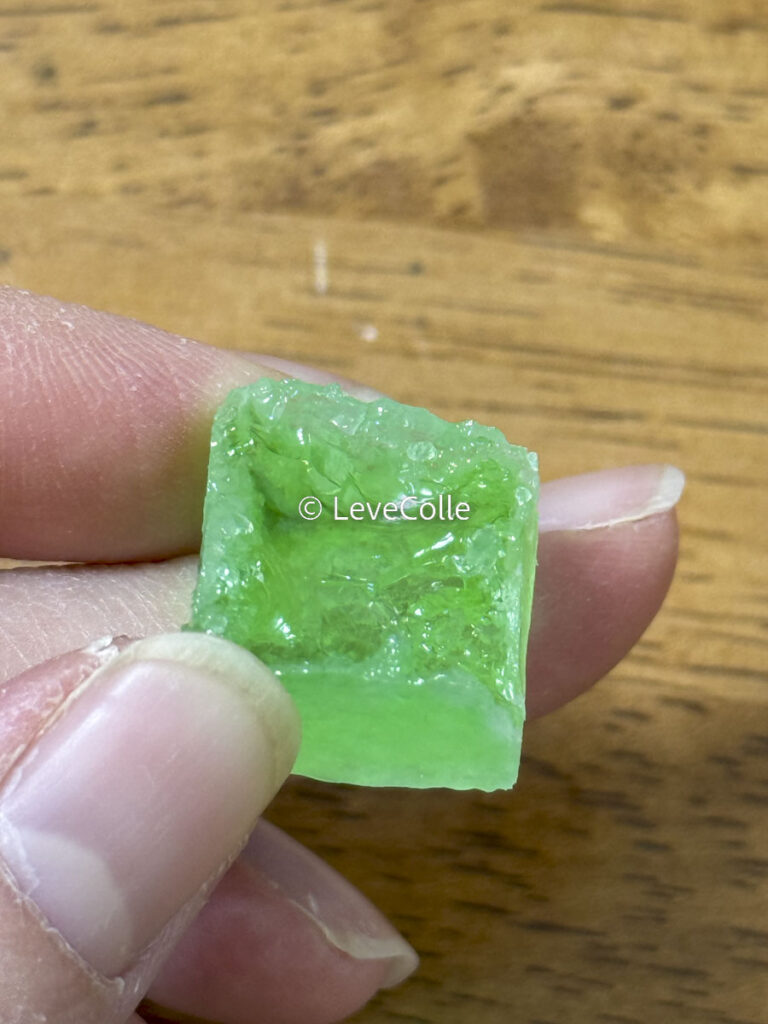 琥珀糖どこのスーパーコンビニに売ってる?