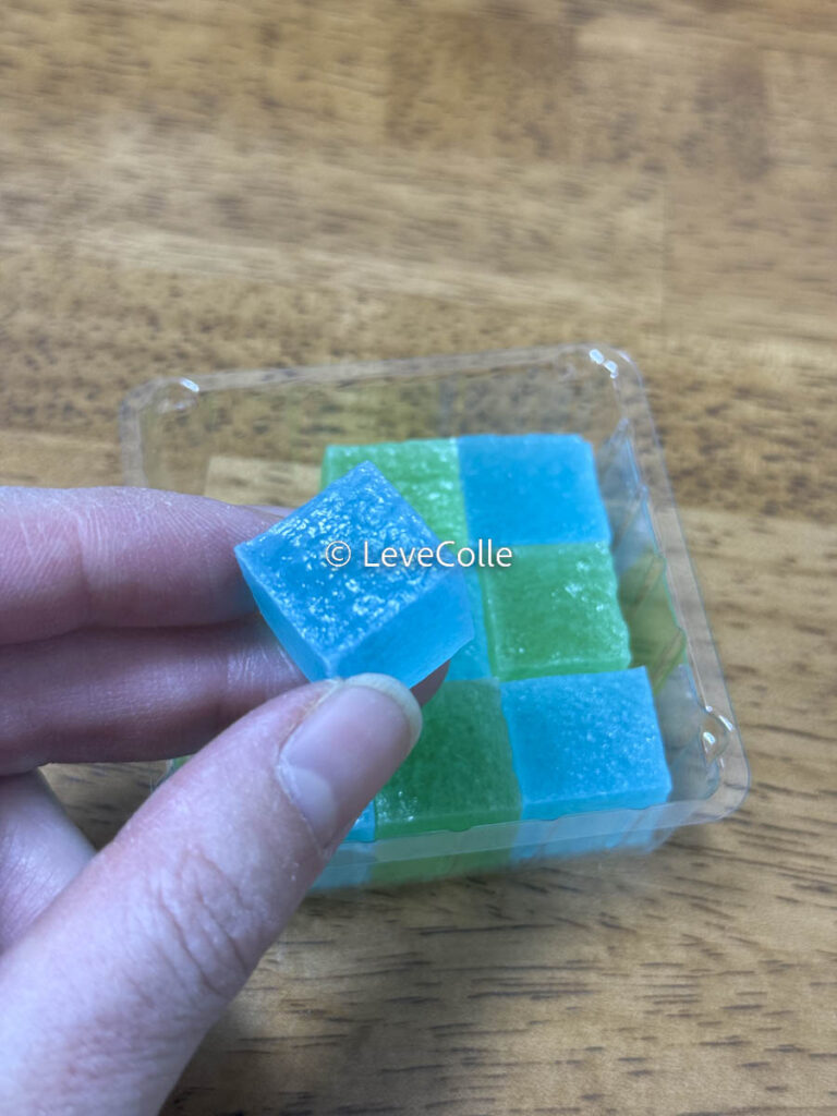 琥珀糖どこのスーパーコンビニに売ってる?