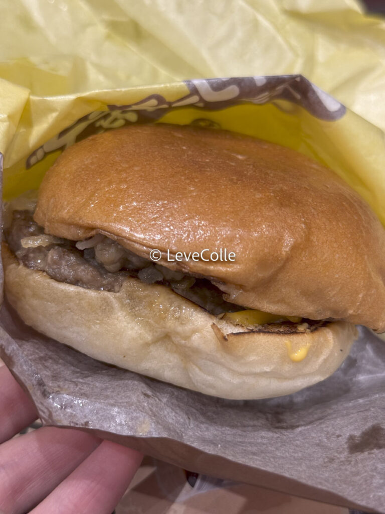 ゼッテリアハンバーガー