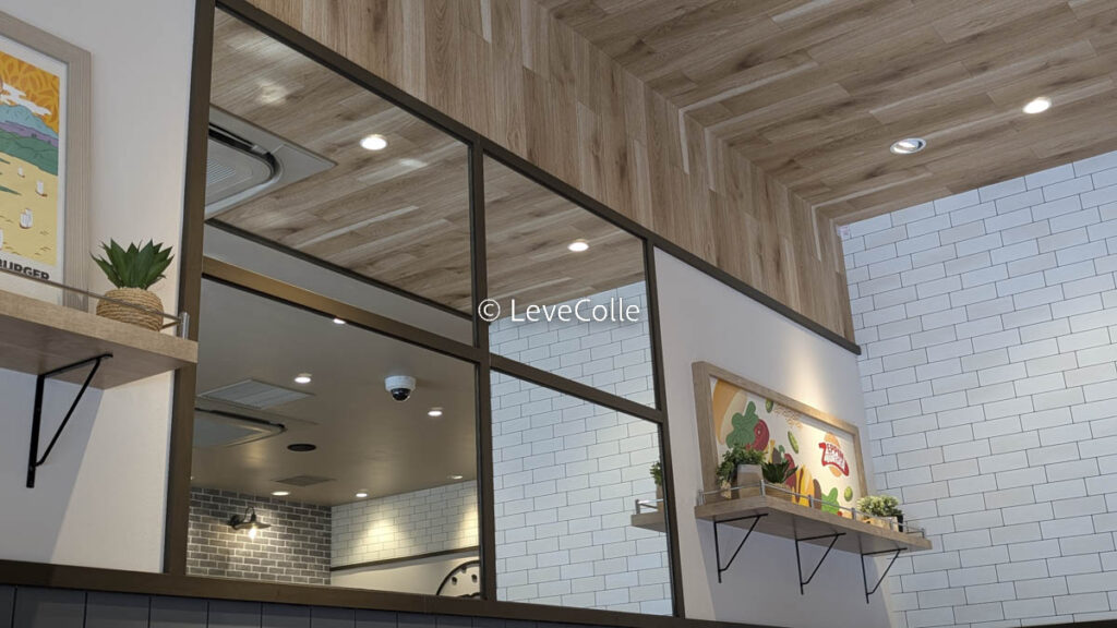 ゼッテリアロッテリア違い