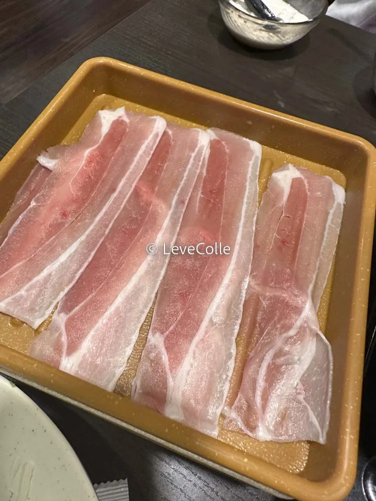 しゃぶ葉豚肉