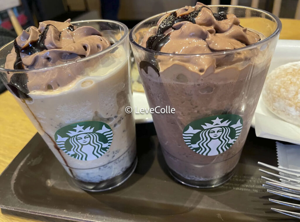 スタバ新作カレンダー