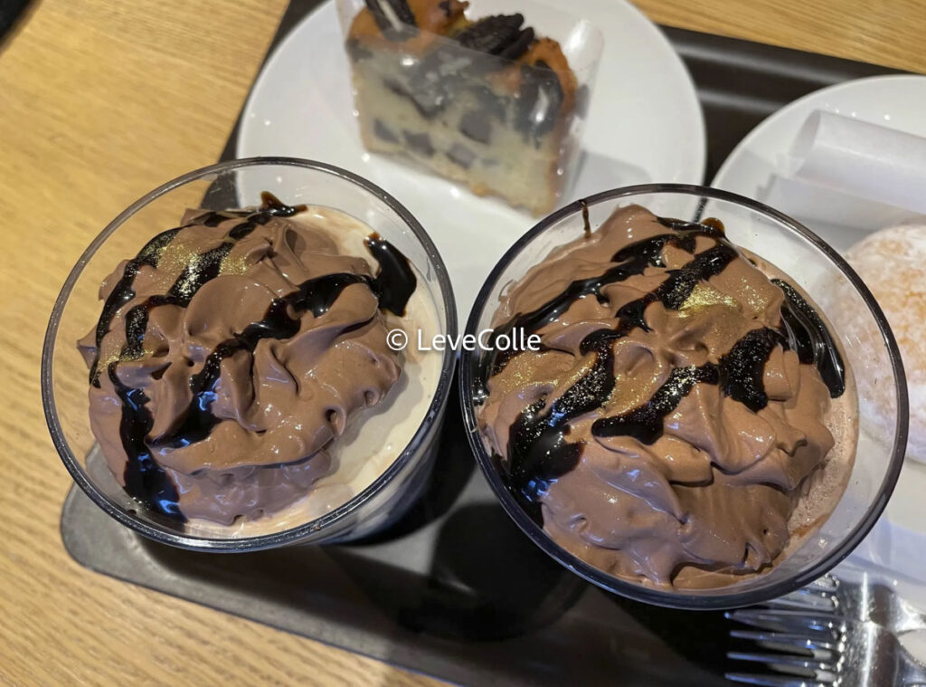 スタバ新作カレンダー