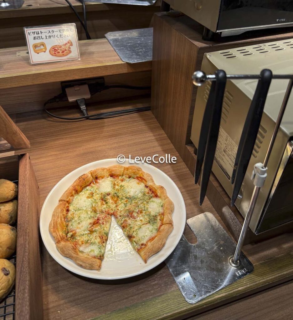 ガスト朝食バイキング目白