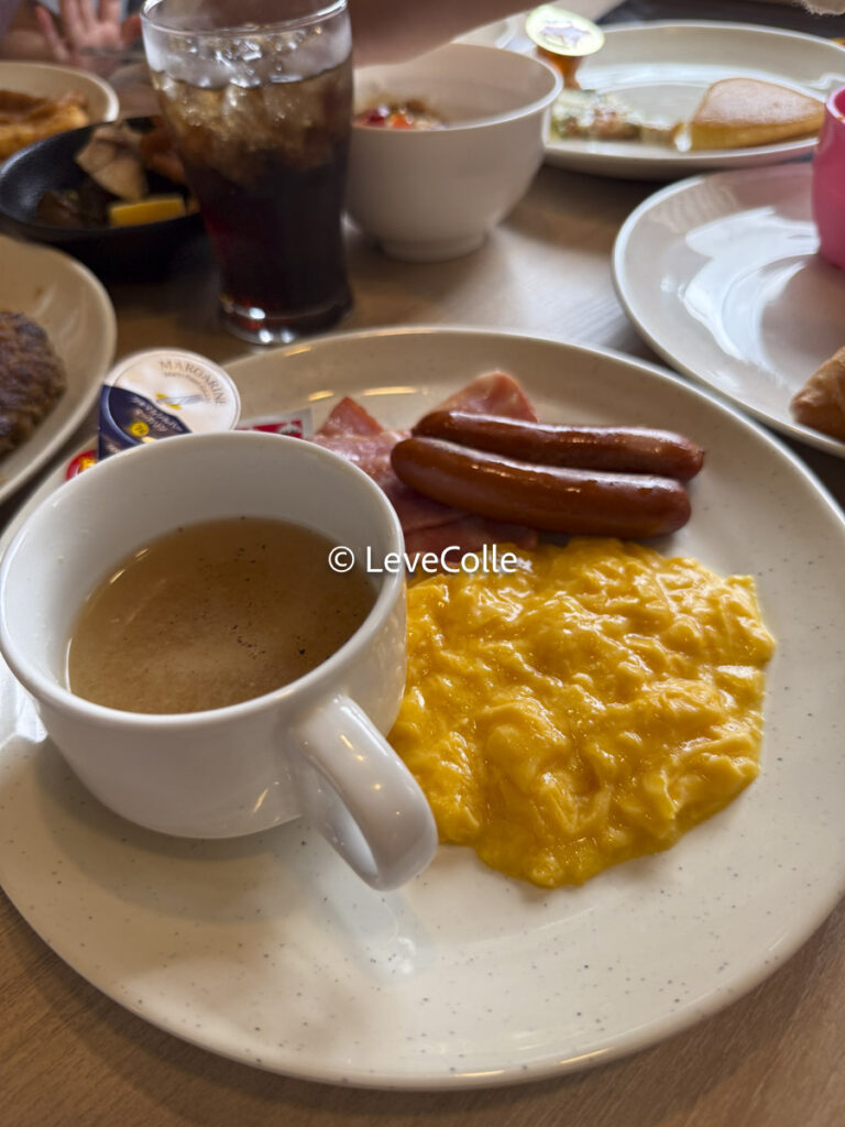 ガスト朝食バイキング目白