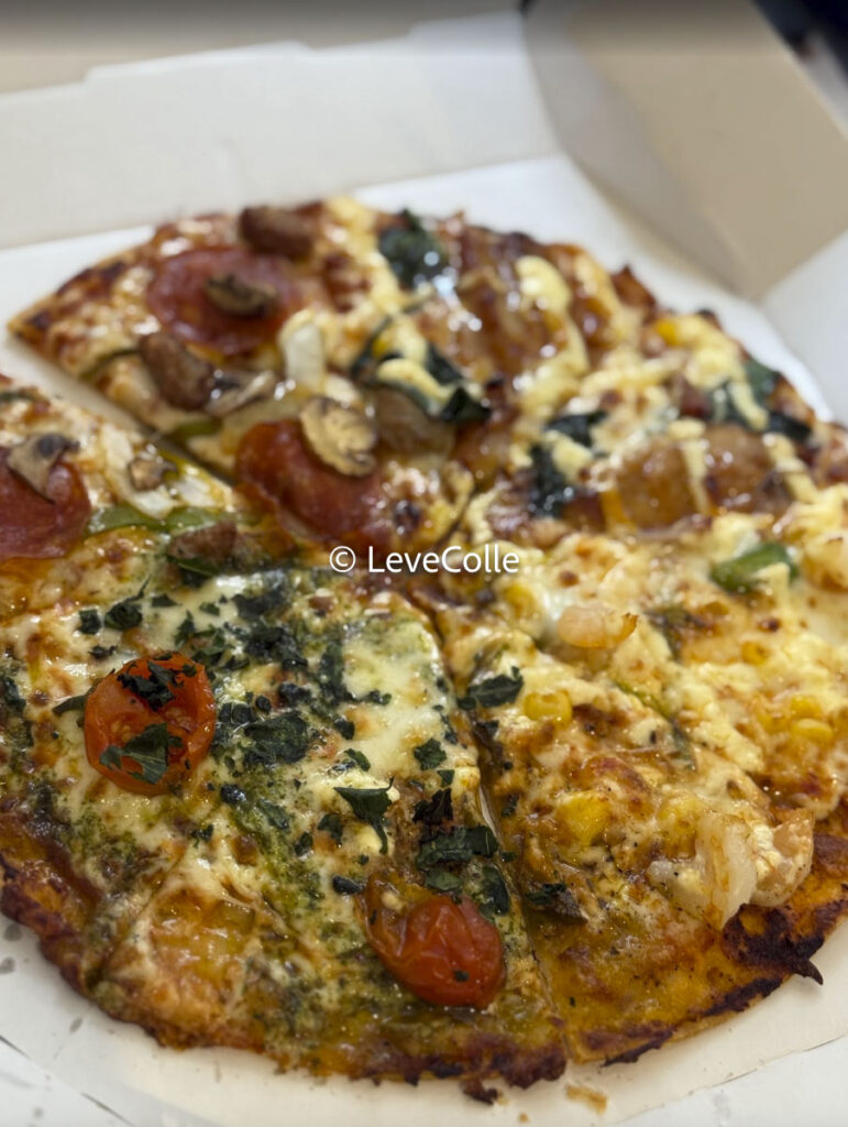 ドミノピザ食べ放題