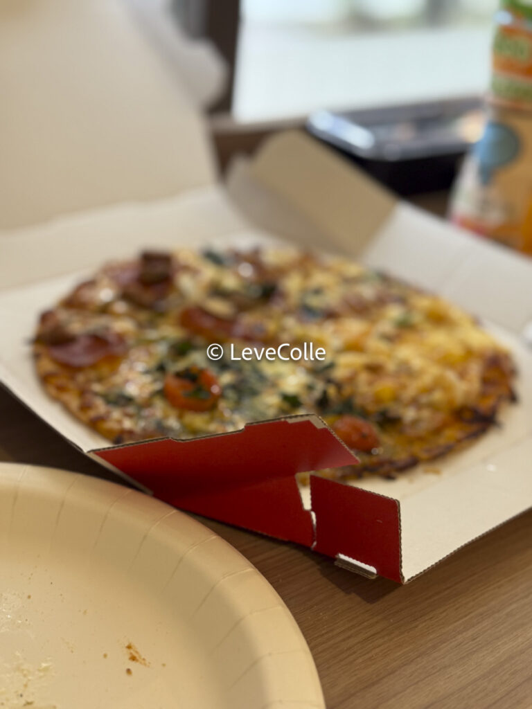 ドミノピザ食べ放題