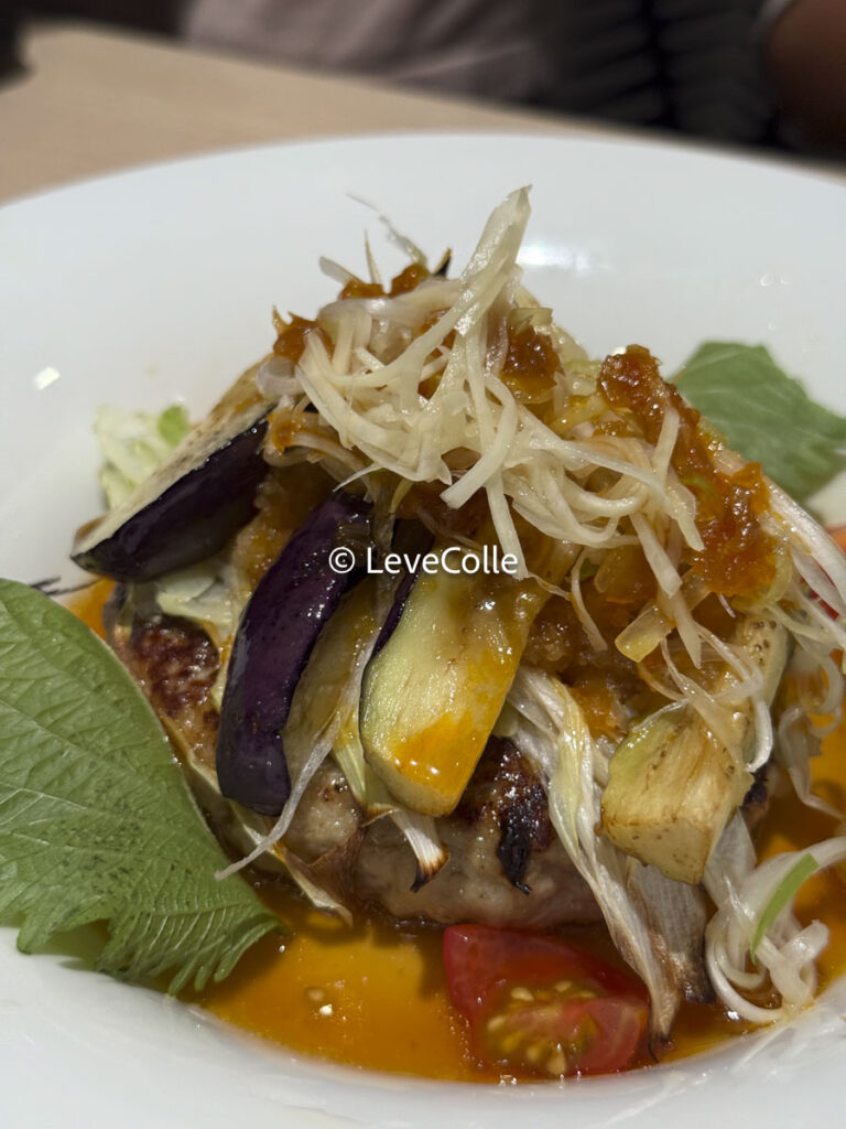 なすと香味野菜ハンバーグ