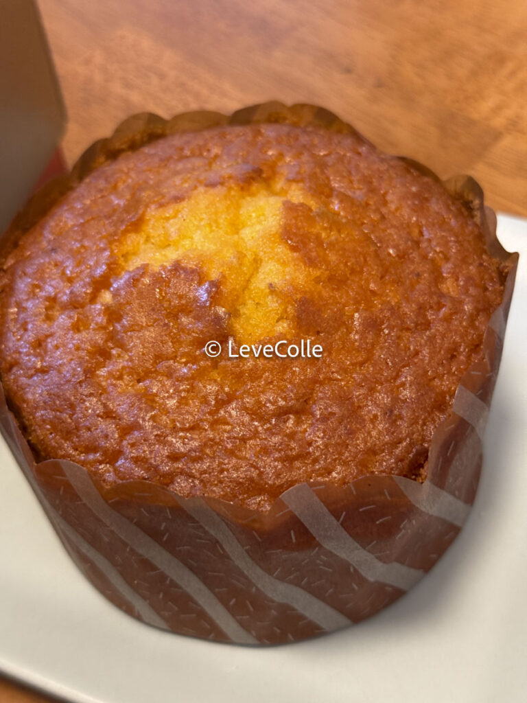 メープルラムケーキ