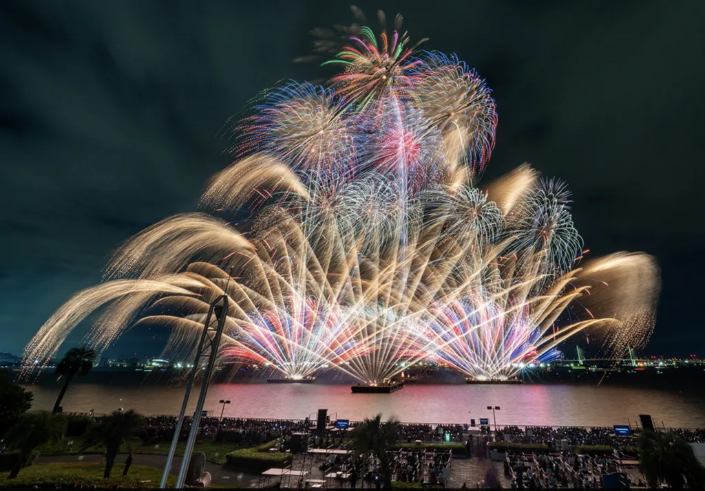 千葉Xmas芸術花火