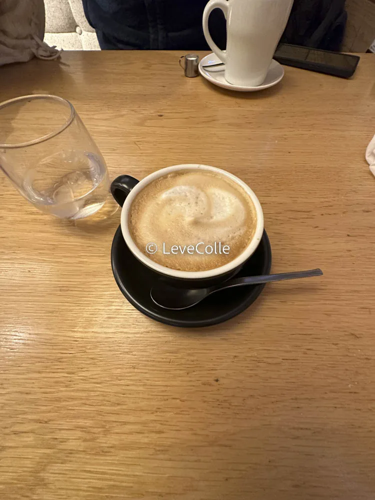 むさしの森珈琲カフェラテ