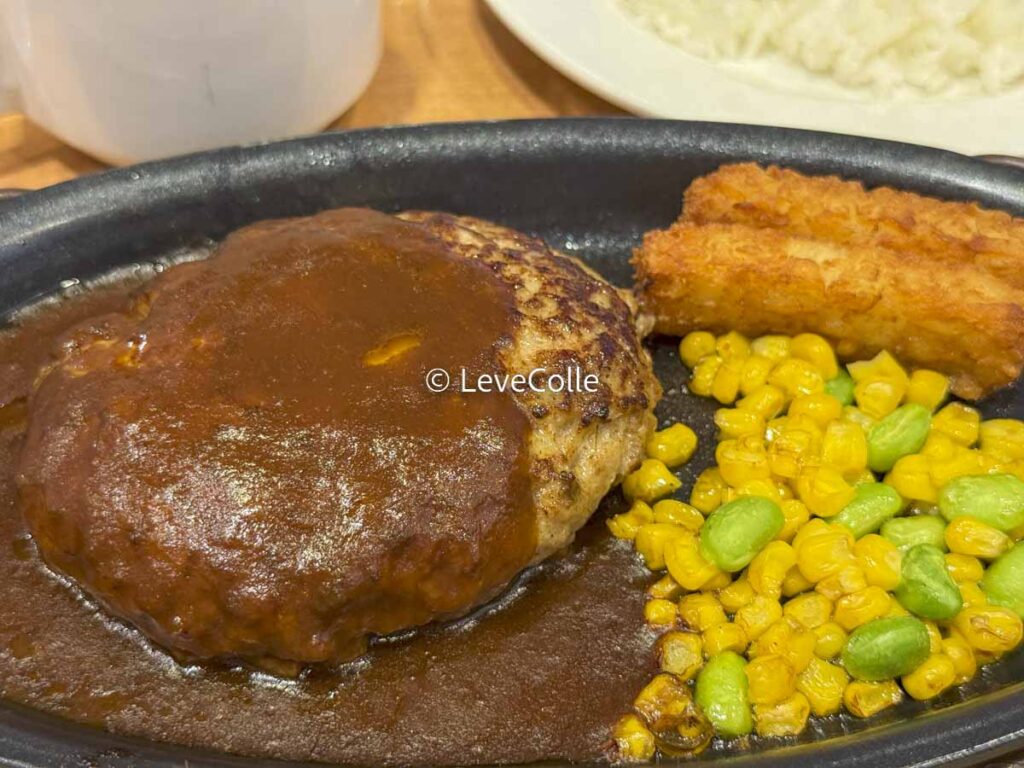 ガスト半額チーズインハンバーグ