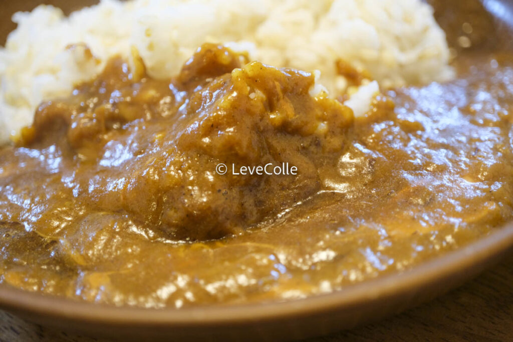 神田カレーグランプリ 欧風カレーボンディチーズカレー お店の中辛
