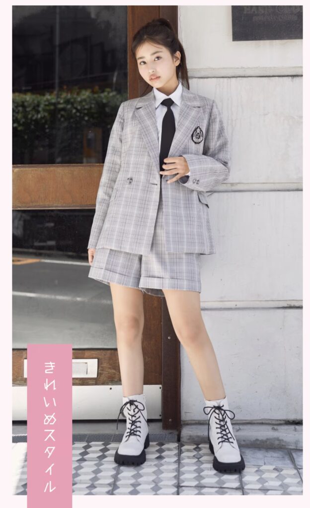 Lovetoxic卒服